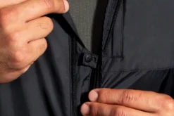 Brooks Men's Fusion Hybrid Jacket (211299) -Saucony || BROOKS || Hoka Shop 211299 001 D6 Fusion Hybrid Jacket