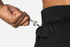 Brooks Men's Sherpa 3" Split Short -Saucony || BROOKS || Hoka Shop 211329 001 D3 Sherpa 3in Split Short