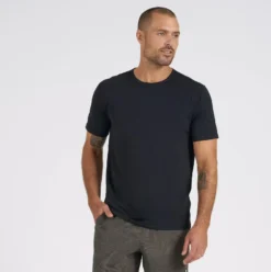 Vuori Men's Zephyr Tee