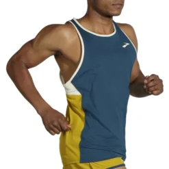 Brooks Men's Atmosphere Singlet -Saucony || BROOKS || Hoka Shop www brooksrunning com 211384 428 mv atmosphere singlet mens sleeveless running top 2